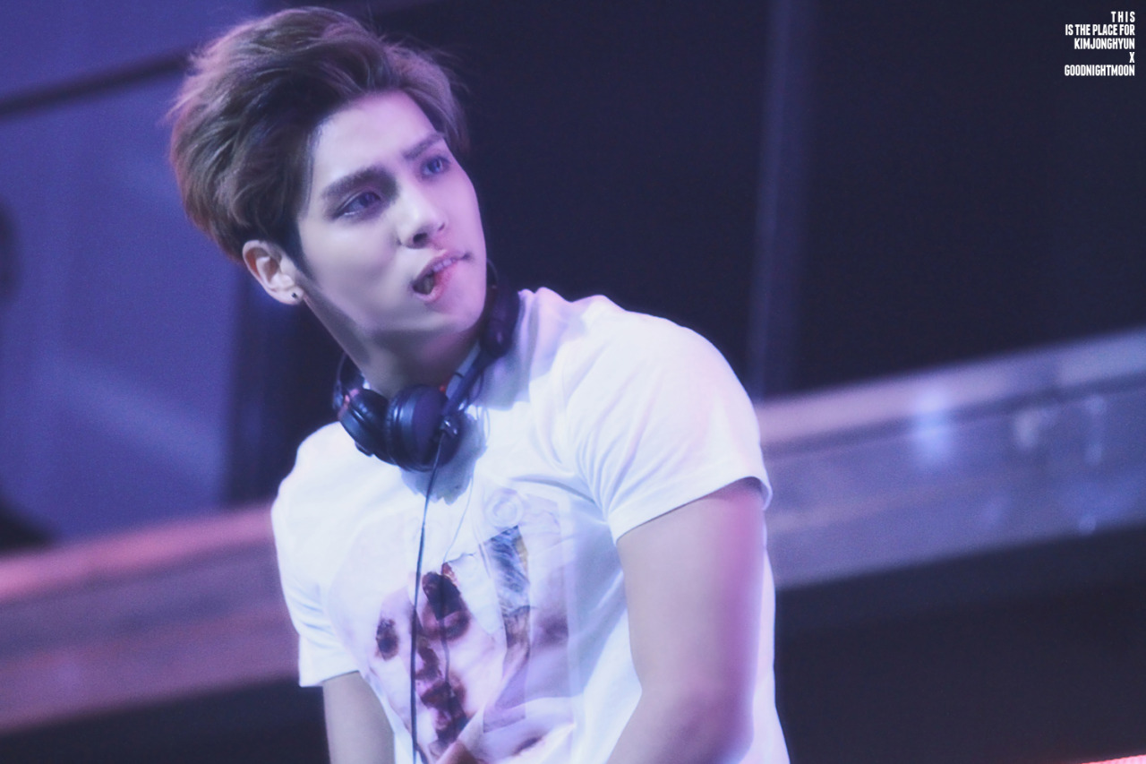 130302 Jonghyun @ Club octagon Tumblr_mj3e7usiKT1r36tcgo1_1280