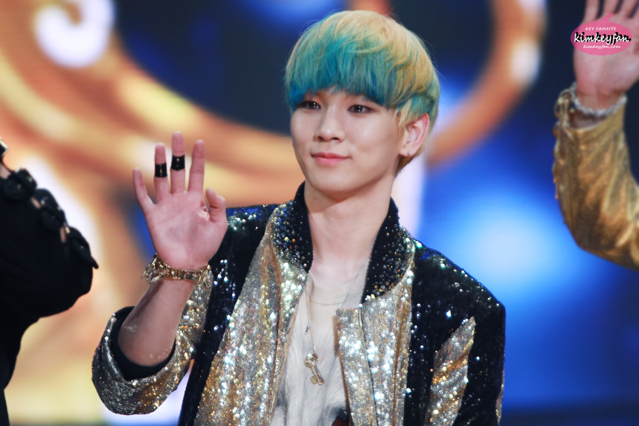 130131 Key @ Seoul Music Awards Tumblr_mhhzqtAhz61r5kb7po1_1280