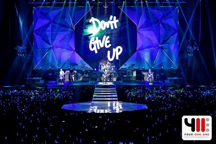 [Concert] Can't Stop Live in Bangkok (04.05.2014) Tumblr_n5nmc6Is7h1rgxfbio9_1280