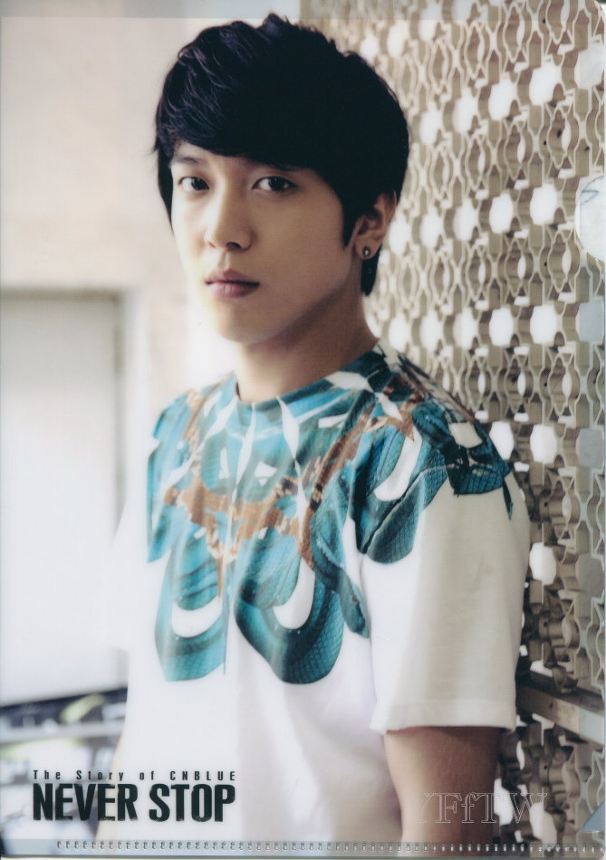 [Photos|Scans] THE STORY OF CNBLUE / NEVER STOP Tumblr_n00tu1I7Nf1rgxfbio1_1280