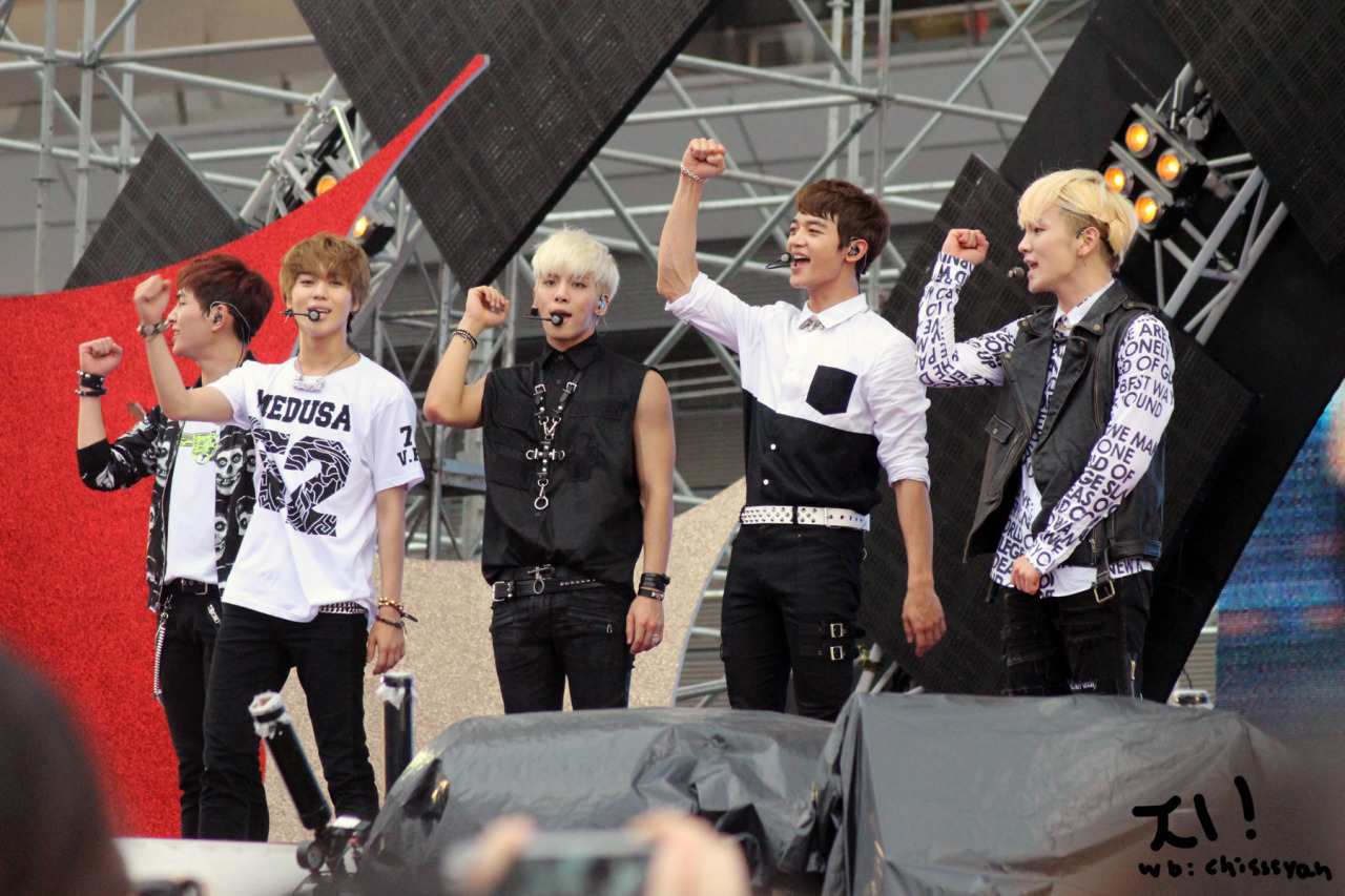  130701 SHINee @ HongKong Festival Tumblr_mp9b7jomO41r8fs1io1_1280