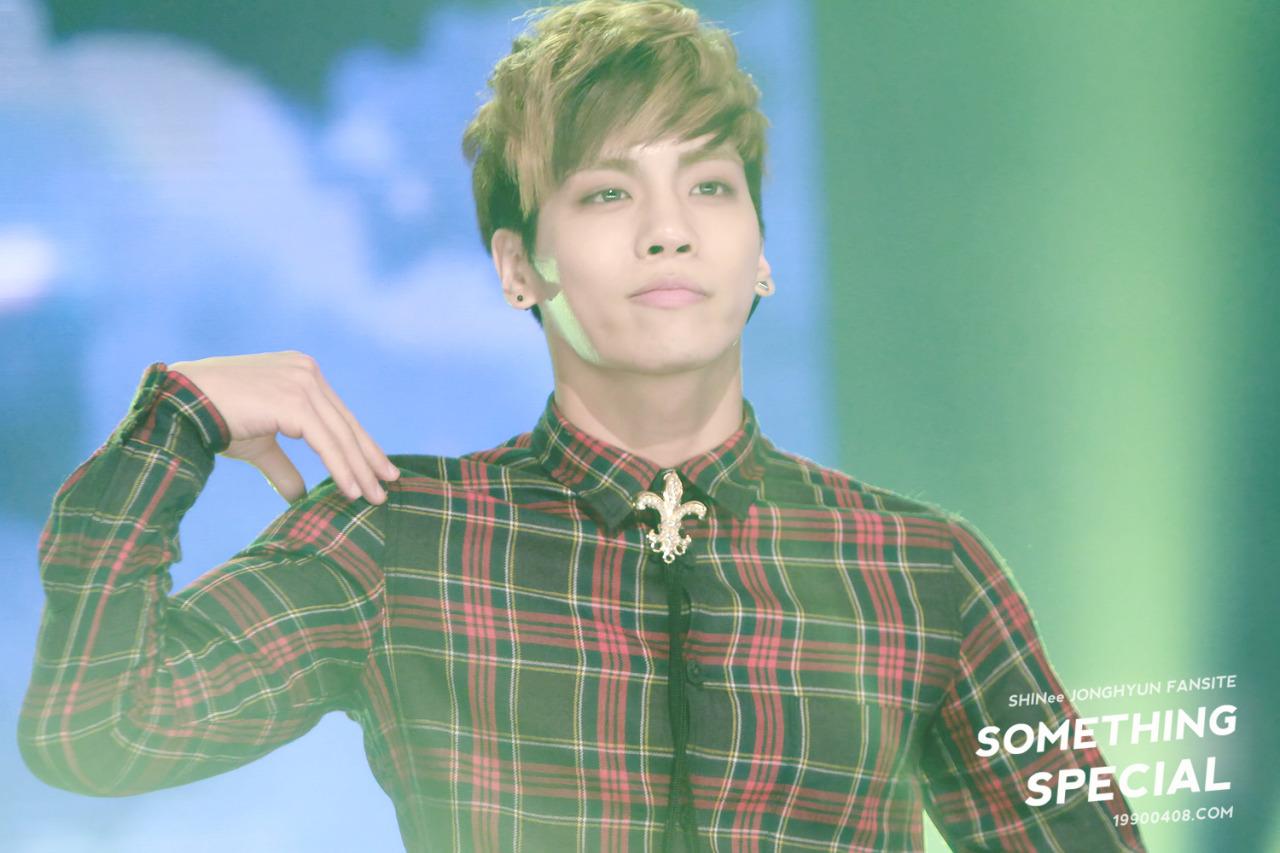 130227 Jonghyun @ Show Champion Comeback Stage Tumblr_mivqux8P541r36tcgo1_1280