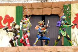 Kamen Rider Gaim News - Page 5 Tumblr_n2bbgquByG1sih9h2o4_250