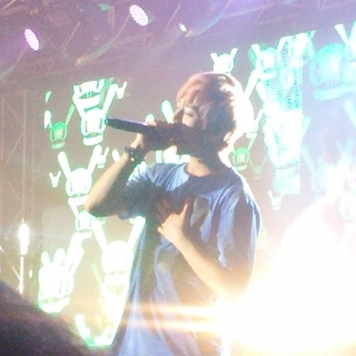 FAN.TAKEN| صور B.A.P في Live On Earth ملبورن بأستراليا تاريخ 140508 Tumblr_n598hjIAGX1rnkj5ho1_500