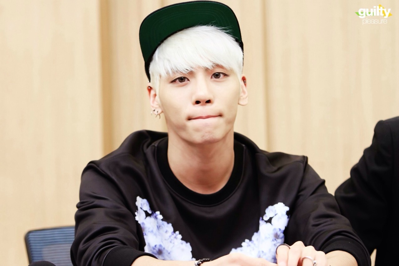 131024 Jonghyun @ SBS Power FM ‘Cultwo Show’ Tumblr_mv6q92rpcL1qzk8j4o1_1280