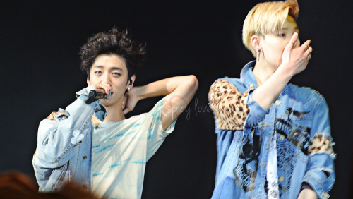  FAN.TAKEN| صور B.A.P في Live On Earth في “دوسلدروف بألمانيا ” بتاريخ 140503  Tumblr_n52yszj27X1rnkj5ho1_500