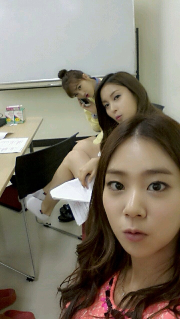 [twitter] تحديثات seungyeon ..!! Tumblr_mkp1zdd0791rw9k3qo1_1280