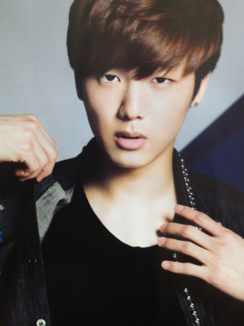 [Scans] B=PASS Magazine (septembre 2013) Tumblr_mqjs4gj5jH1swbqe3o3_500