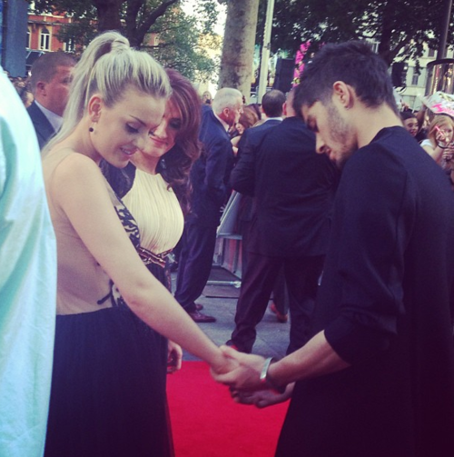  خطوبة زين مالك وبيري ادواردز ,, Perrie Edwards attends One Direction premiere with diamond ring on engagement finger, Tumblr_mrudm8JuRA1rbrxfjo1_500