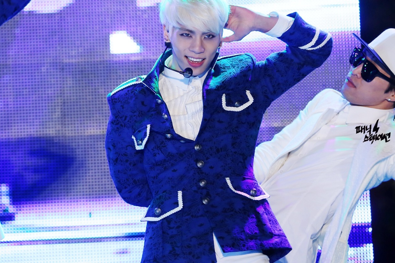 131030 Jonghyun @ Kookmin University Festival (National Festival for Olympics) Tumblr_mvhxxoTr6p1qzk8j4o1_1280