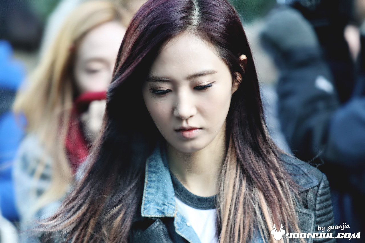 [PIC][04-01-2013]SNSD xuất hiện tại toà nhà KBS để ghi hình cho chương trình "Music Bank" chiều nay Tumblr_mg3g5wGlAy1rs68xto2_1280