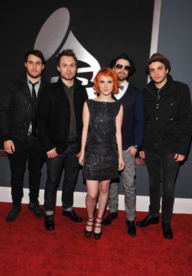 paramore en los grammy Tumblr_kx4z0fR6o81qa25szo1_400