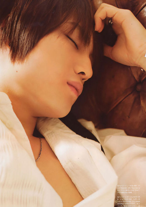 مكتبة لصور TVXQ العامة...هل لديك اي صورة لـ TVXQ؟؟ تفضل وضعها هنااااا ^^ - صفحة 4 Tumblr_l8x61z4Yun1qda5oqo1_500