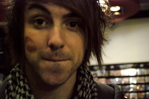 All Time Low Tumblr_lesm1g1RDe1qb0sp4o1_500