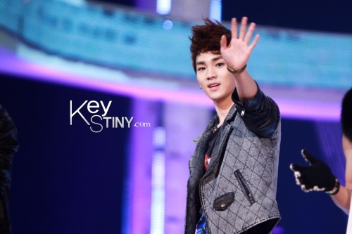 SHINee at KBS Anniversary Concert [110303] Tumblr_lhhuviGOv51qeapkdo1_500