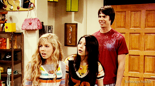 iCarly [serial]. - Page 26 Tumblr_lkuy68G8Gh1qg64bjo1_500