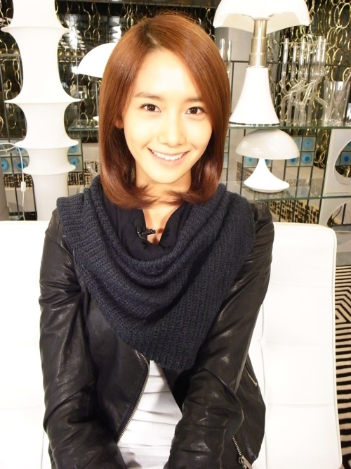 [PIC][21-06-2011]Một số hình ảnh chưa từng được tiết lộ của Yoona Tumblr_lmksoiijcW1qdon7so1_500