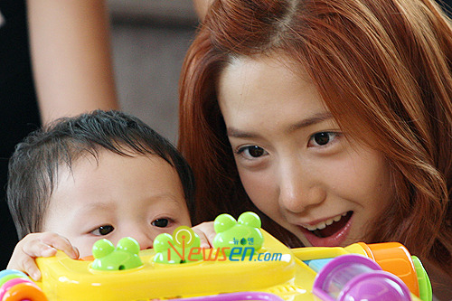 [YOONAISM/PIC,GIF][7/7/2011] Nguy cơ tử vong toàn quốc rất cao khi xem hình ảnh Yoongie cười Tumblr_lnse5g9YiK1qkmmr4o1_500