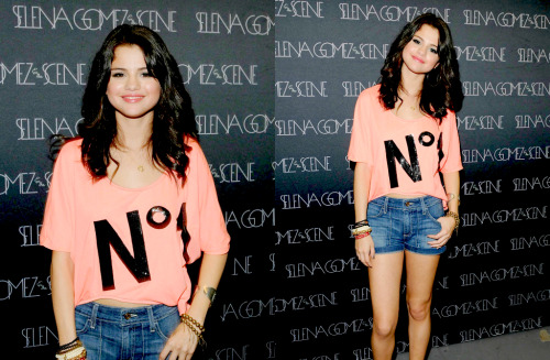 Selena Gomez - Page 26 Tumblr_lp4r7iC3ZS1r0fcnjo1_500