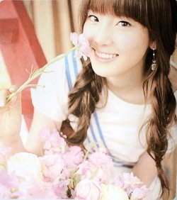 [PICS][GIFS][07-08-2011] Taeyeon - Một Kid Leader hoàn hảo Tumblr_lpibnlIRZH1qfbyn8o2_250