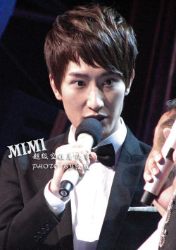 Zhou Mi [周觅] - Page 5 Tumblr_lqdzm9BpiB1qa79jqo7_250