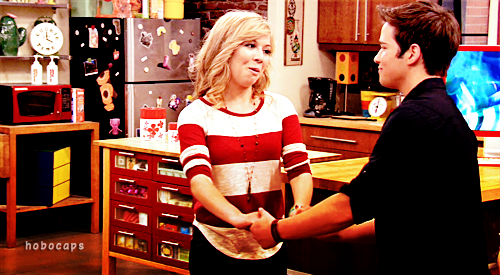 iCarly [serial]. - Page 9 Tumblr_lrer0wRssK1qg64bjo2_500