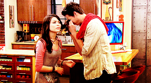 iCarly [serial]. - Page 8 Tumblr_lrgcip0tBH1qg64bjo2_500