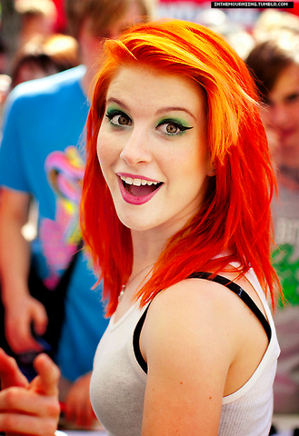 Hayley Williams Tumblr_lrzfabqOGc1qevzako1_400