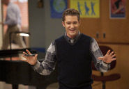 Glee 3x04 "Pot O' Gold" Stills Tumblr_lt8o10T1RC1r4ezfzo2_250