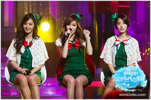 [NEWS][22-12-2011]Bạn chắc chắn sẽ theo dõi "Girls' Generation Christmas Fairytale" chứ ?  Tumblr_lwlp4wQAuH1r67pjdo2_500