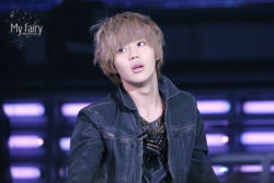 120109 Taemin @ Athena Concert Osaka Tumblr_lxjm1icRH81qdws1jo2_250