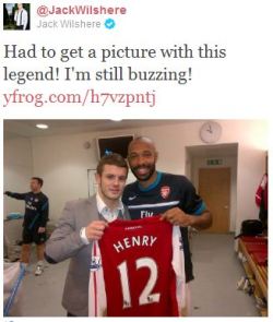 Arsenal 1 - 0 Leeds United: Henry winner the shining moment in uninspired Arsenal display - Page 2 Tumblr_lxjym8WVhp1r2dz6io8_250