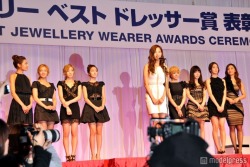 [FANTAKEN/OFFICIAL][11-01-2012] SNSD @ 26th Golden Disk Awards’ - Kyocera Dome , Oska, Japan Tumblr_lxnv5ub9ce1r40rvgo3_250