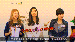 [GIF][29-01-2012] Cách Yoona chứng tỏ mức độ GODDESS Tumblr_lyioerGi0R1qejfj3o3_250