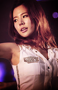 [SUNNYISM] ..:☼:..}> It's SUNSHINER <{..:☼:.. ~~=|HPBD AEGYO QUEEN |=~~ - Page 4 Tumblr_m13hyqPKbG1qhnbe0o2_250