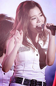 [SUNNYISM] ..:☼:..}> It's SUNSHINER <{..:☼:.. ~~=|HPBD AEGYO QUEEN |=~~ - Page 4 Tumblr_m13hyqPKbG1qhnbe0o8_250