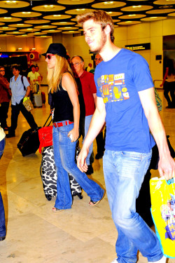 Edurne y David de Gea - Página 2 Tumblr_m1z88hiuAF1qg4mx7o8_250