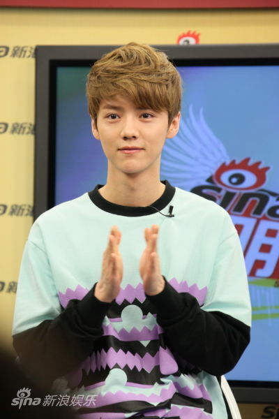 120410 EXO-M Interview Tumblr_m298kqTM3Y1r8i9eqo3_400