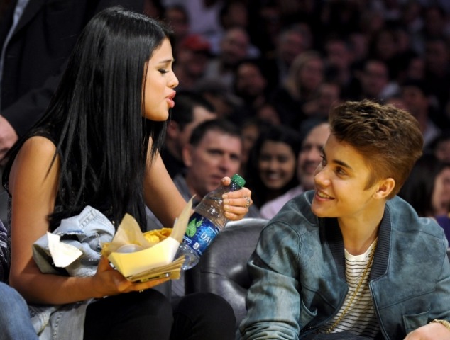 Justin Bieber and Selena Gomez - Page 33 Tumblr_m2nxfoMpgu1rq31q9o1_1280