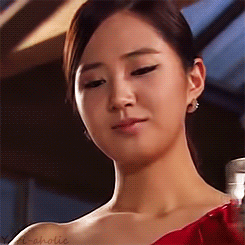 [OTHER][15-01-2012]Yuri tại trường quay của bộ phim "Fashion King" - Page 33 Tumblr_m3b3q9pLeK1qdywcco2_r3_250