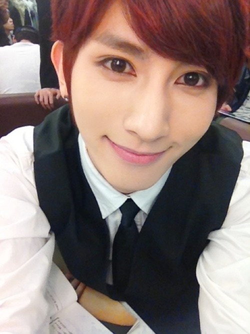 Trupa: U-Kiss Tumblr_m3uru6Edwj1rndcbzo1_500