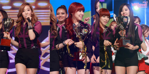 [PICS/GIFS][Update]Topic update red hair of TIFFANY Tumblr_m3wkv2pxXL1r9p9hko1_500