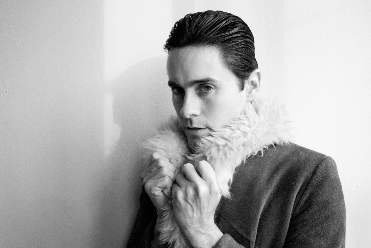 [PHOTOSHOOT] Jared Leto by Terry Richardson - Page 25 Tumblr_m42y6kgCZ31qa42jro1_1280