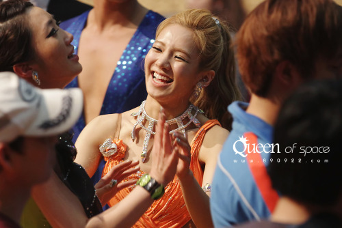  [HYOISM] Hyo's Lovers, Love Dancing Queen? Hyohunnie Family - Page 15 Tumblr_m431lwfoJg1qeeesfo1_500