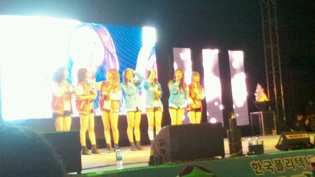 { 120517 / fantaken } Rainbow @ Changwon Polytechnic University Tumblr_m464ewccmD1r27owuo1_1280