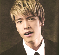 Lee Donghae (Super Junior) Tumblr_m4701ptkPY1qb78dzo2_r1_250