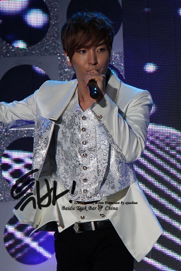 120522 Google Concert - The MBC Korean Music Wave concert Tumblr_m4l271nHXd1r4jurio6_1280