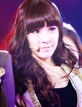 [PICS][30-05-2012] Tiffany's black hair Tumblr_m4oe3zjFgj1qj4we3o4_250