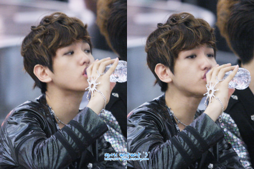 [MEET] Baek Hyun @ Yeongdeungpo fansign Tumblr_m4of4jdWxD1rpqqufo1_500