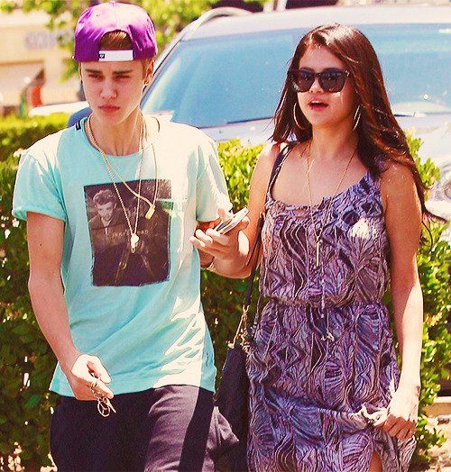 Justin Bieber and Selena Gomez - Page 35 Tumblr_m4pzqpfVfC1ql1a4eo1_500